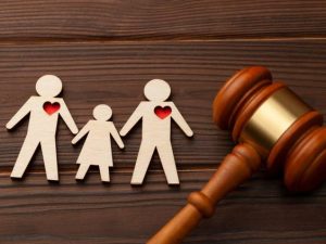 Nhận Trẻ Bị Bỏ Rơi Làm Con Nuôi: Điều Kiện, Nơi Đăng Ký Và Chi Phí